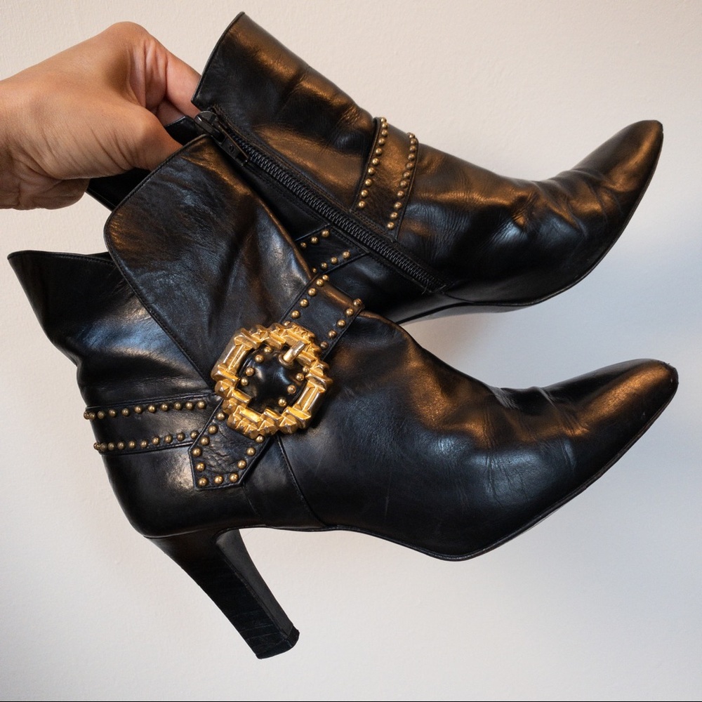 stuart weitzman // booties